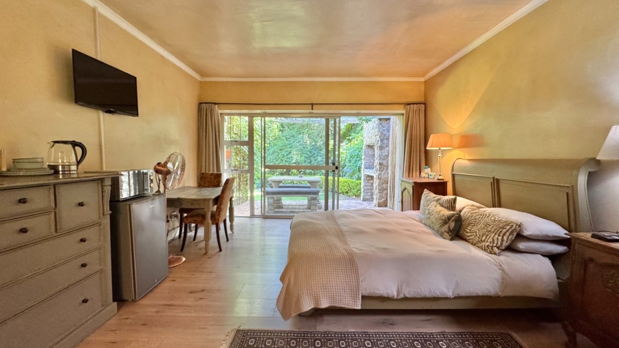 5 Bedroom Property for Sale in Caledon Western Cape